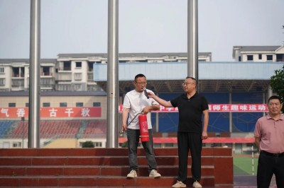 05.jpg
