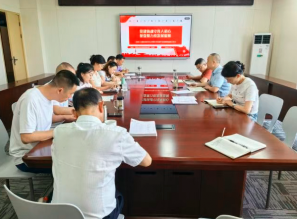�й����㵳�����������������˳��� ���̾����淢չ��ͼ�����˱����������μ�����СѧУ�ٿ�����ѧϰ������ĩ�����ܽ��